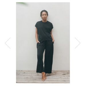 Wol Hide Easy Pant in Black size M/L